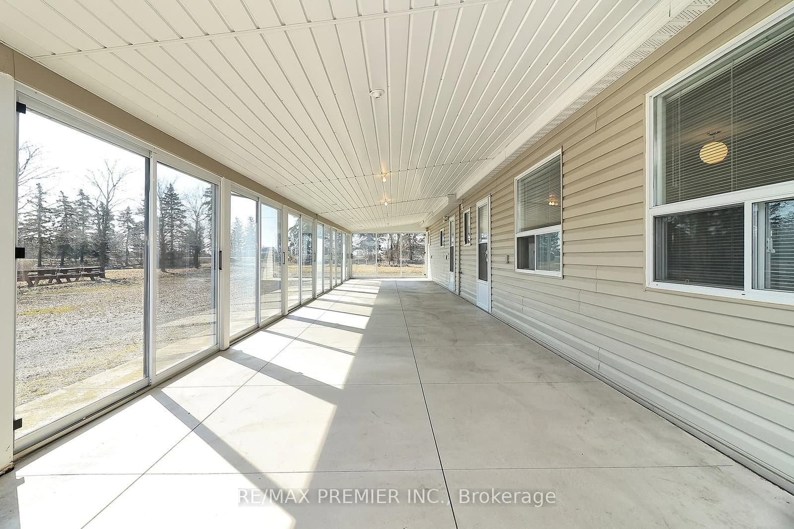 6080 King Vaughan Road - Image 6