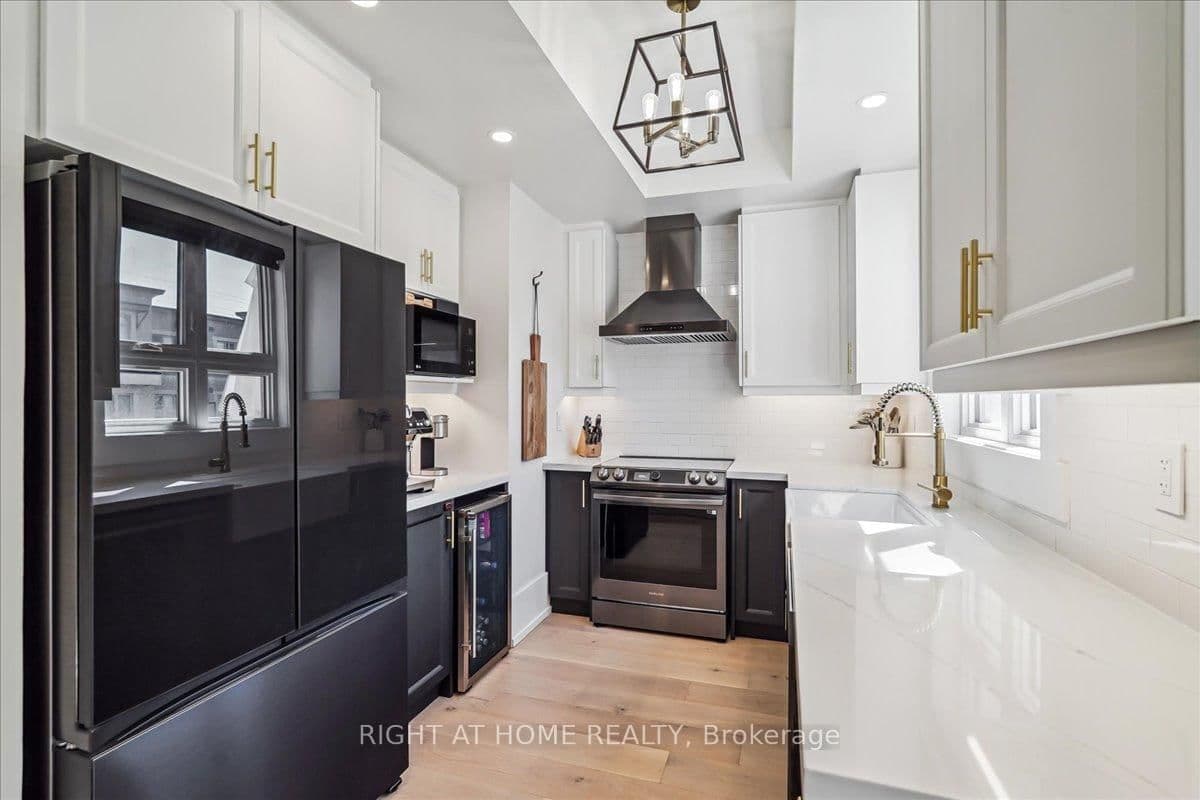 105 Kayla Crescent, Unit 14 - Image 6
