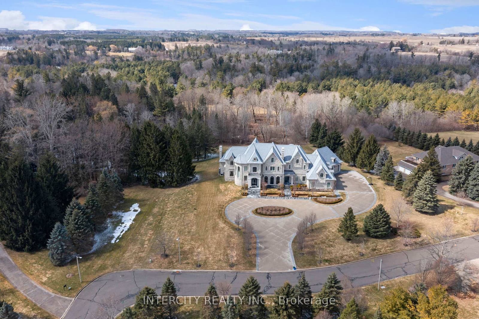 20 Orico Court - Image 2