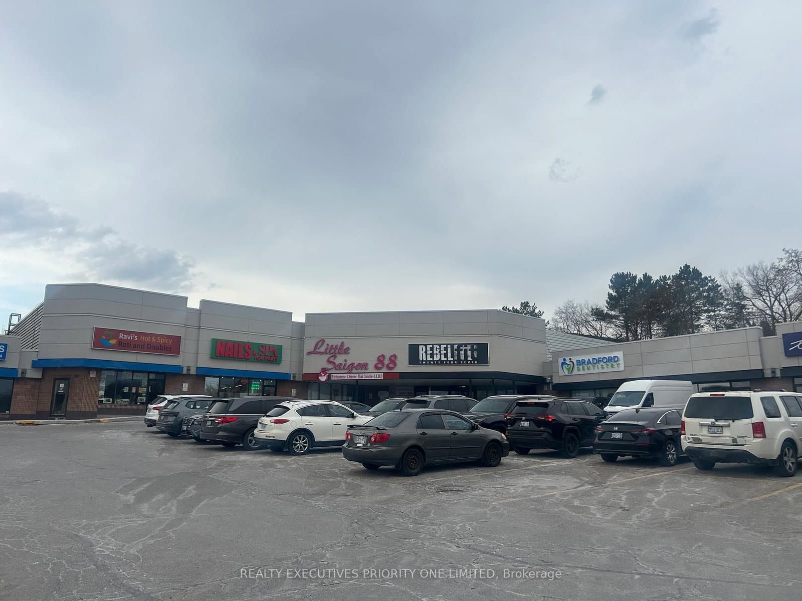 180 Holland Street W - Image 2