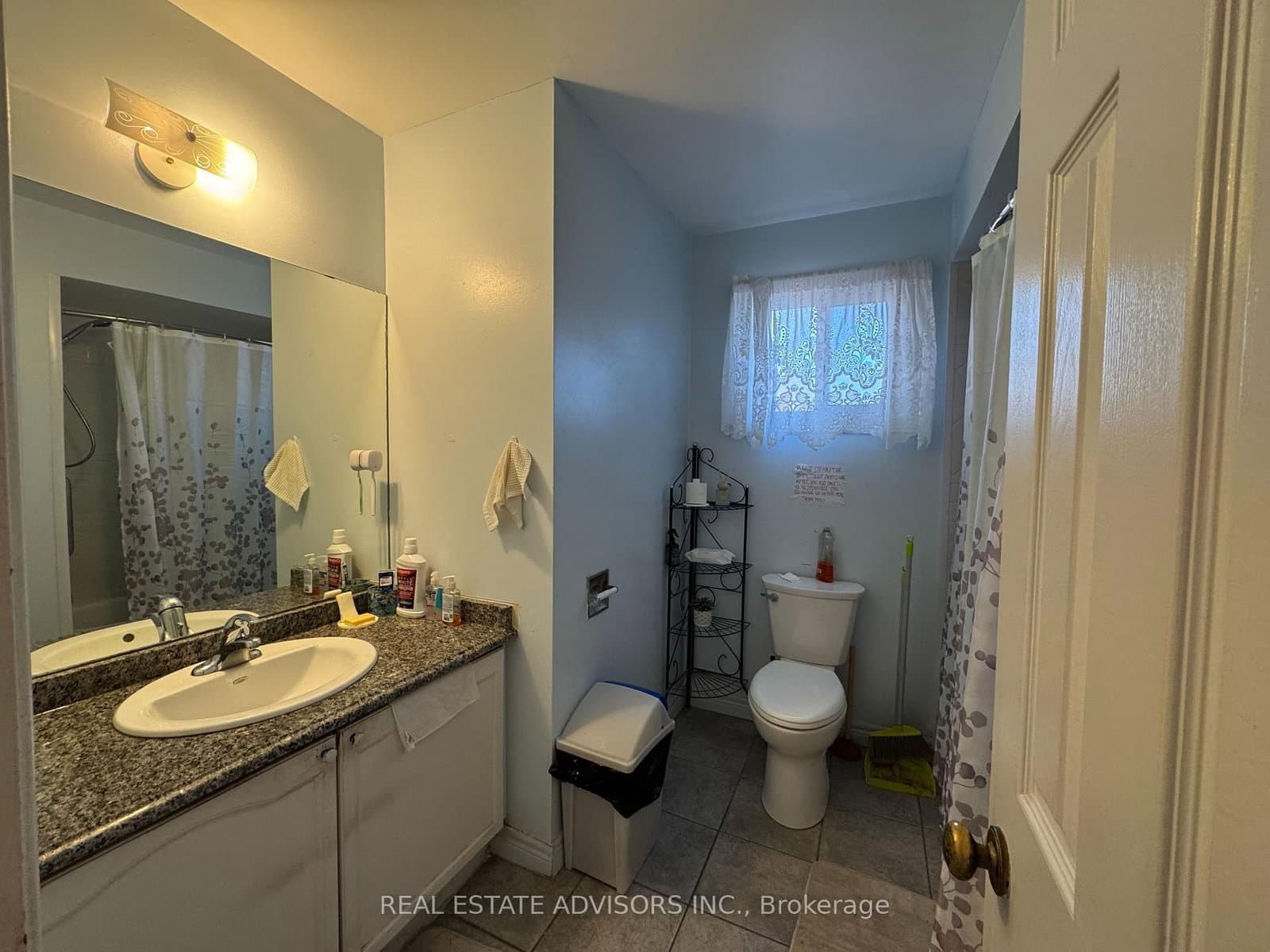 103 Belmont Crescent - Image 5