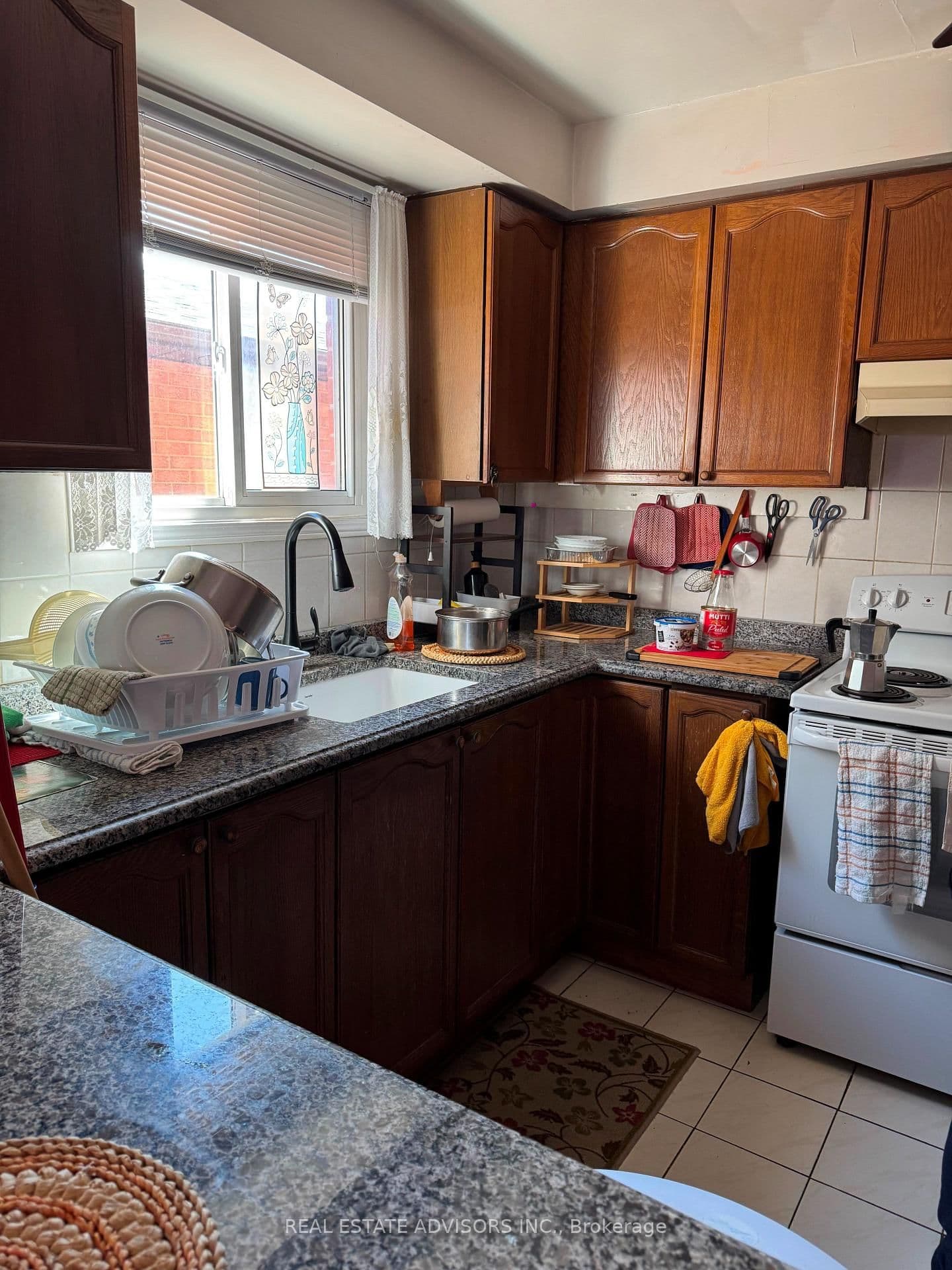 103 Belmont Crescent - Image 6
