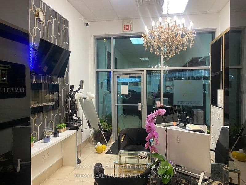 7163 Yonge Street, Unit 119 - Image 6
