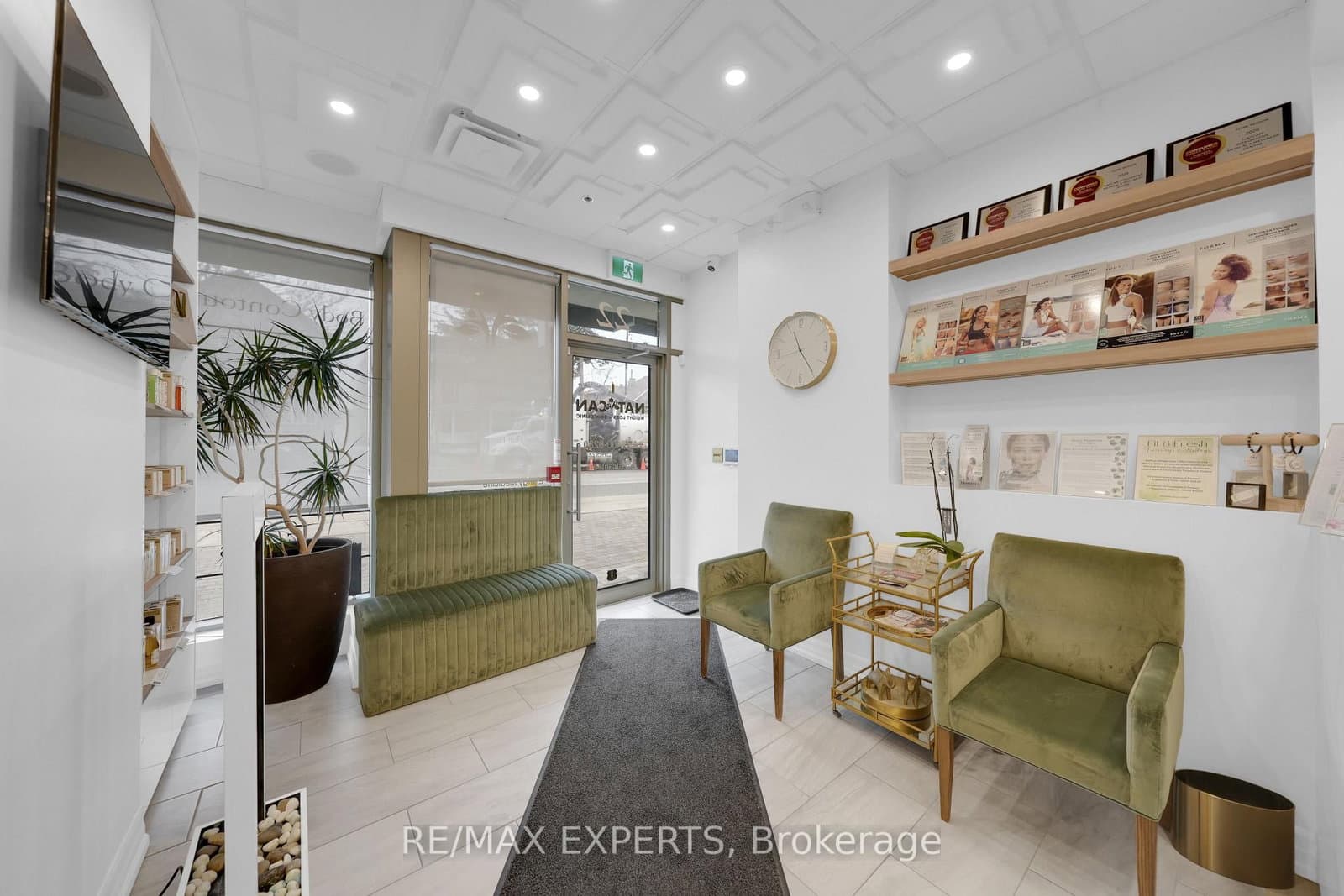 281 Woodbridge Avenue, Unit 22C - Image 2