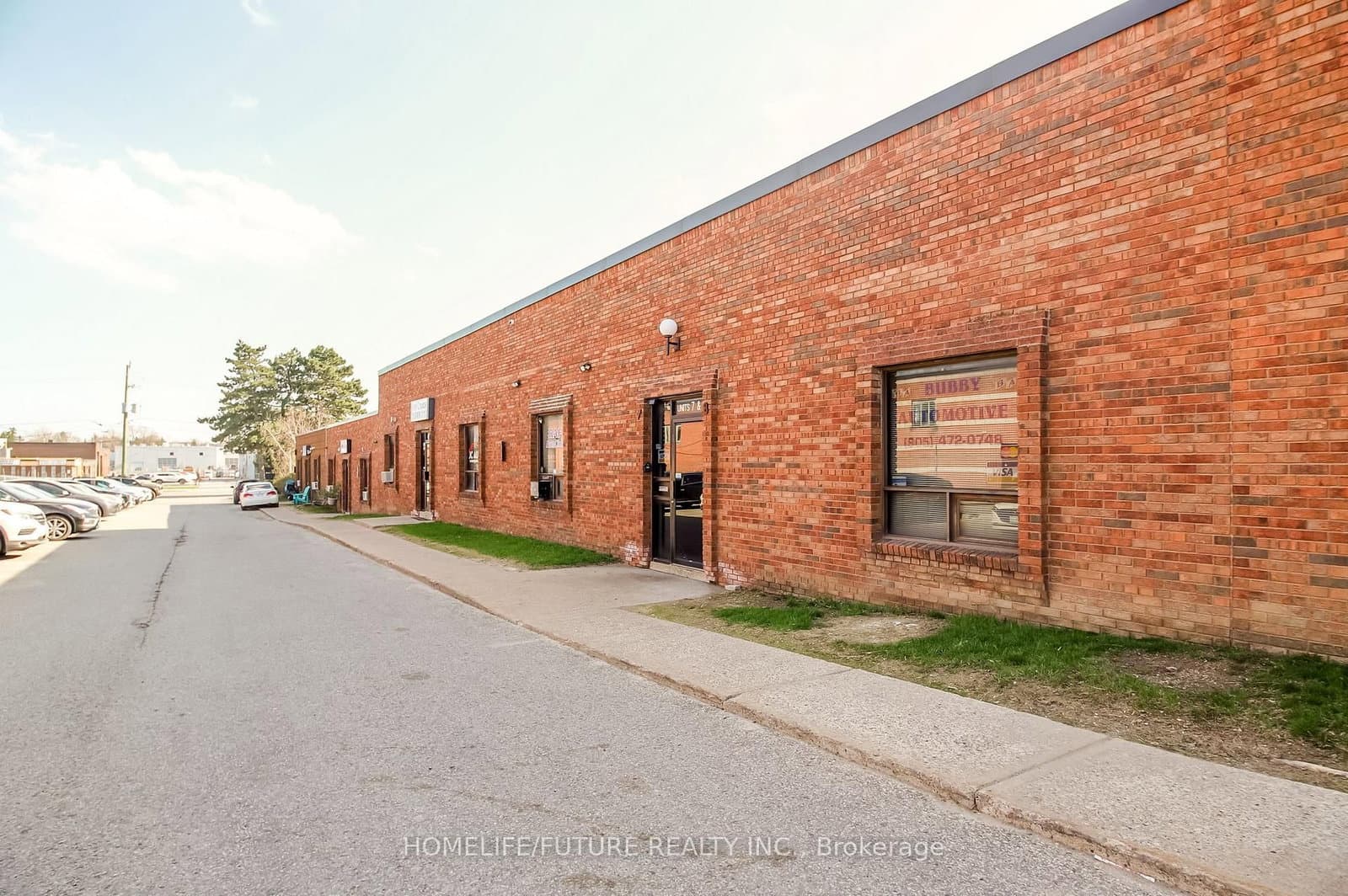 12 Heritage Road, Unit 8 - Image 1