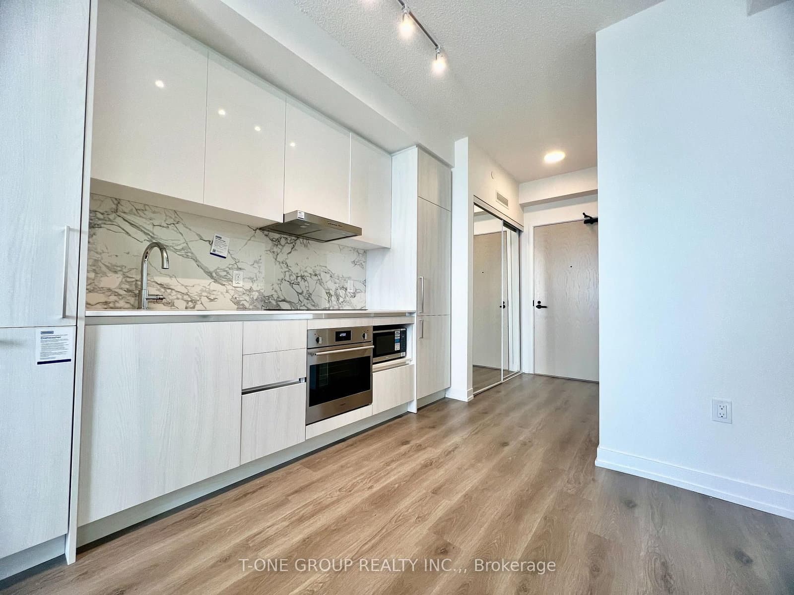 225 Commerce Street, Unit 5203 - Image 5