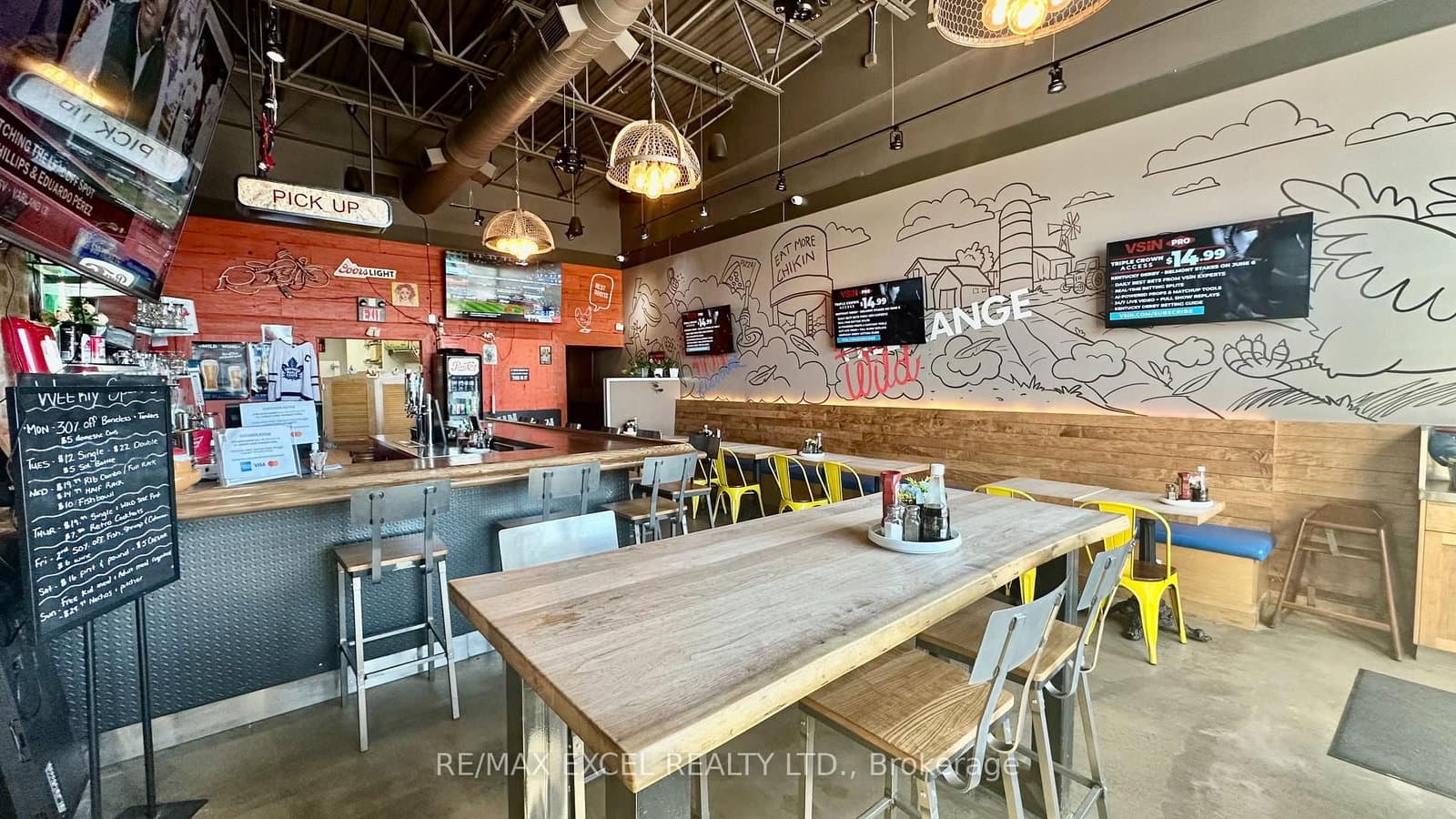 650 Wellington Street E, Unit A10 - Image 3