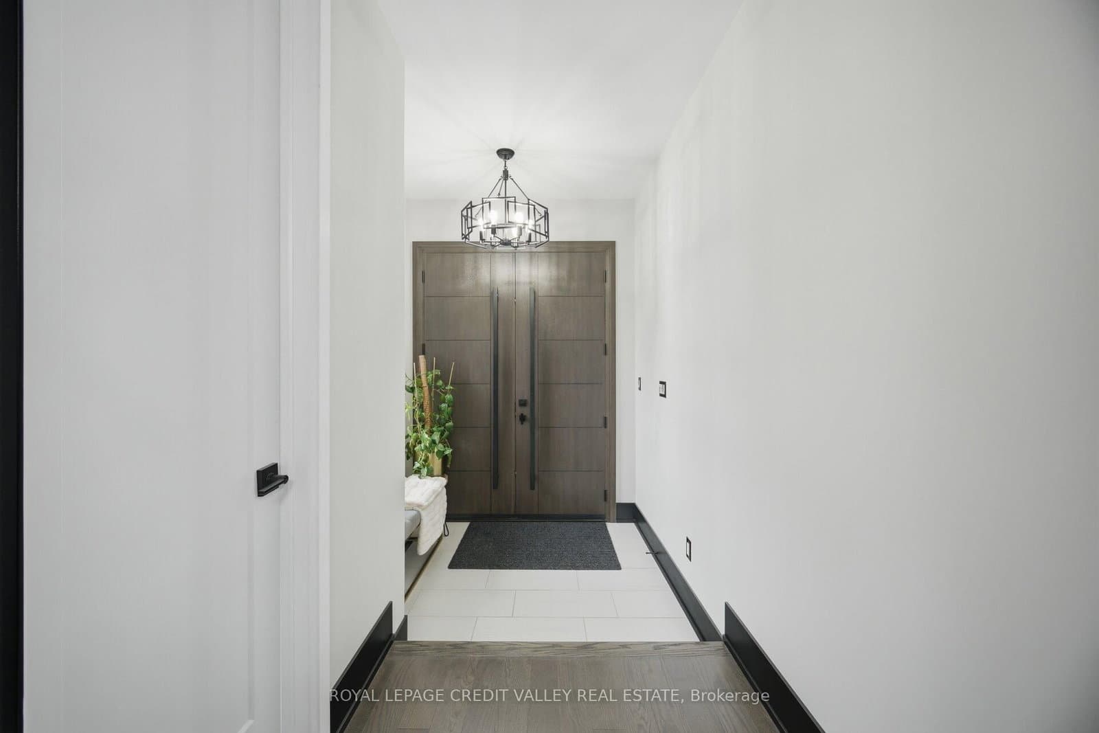 34 Felhazi Trail S - Image 4