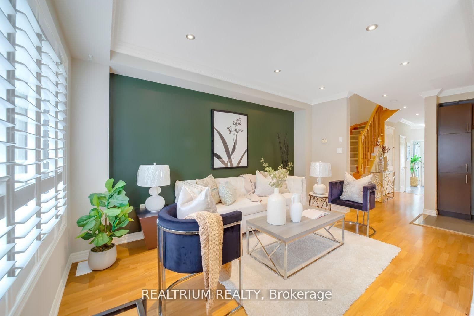 282 Sandale Road - Image 5