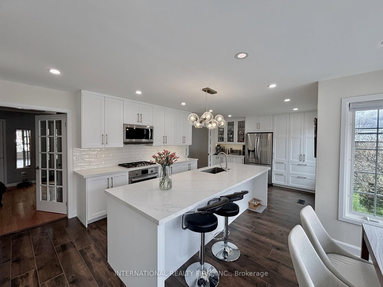 168 Willow Lane - Image 5