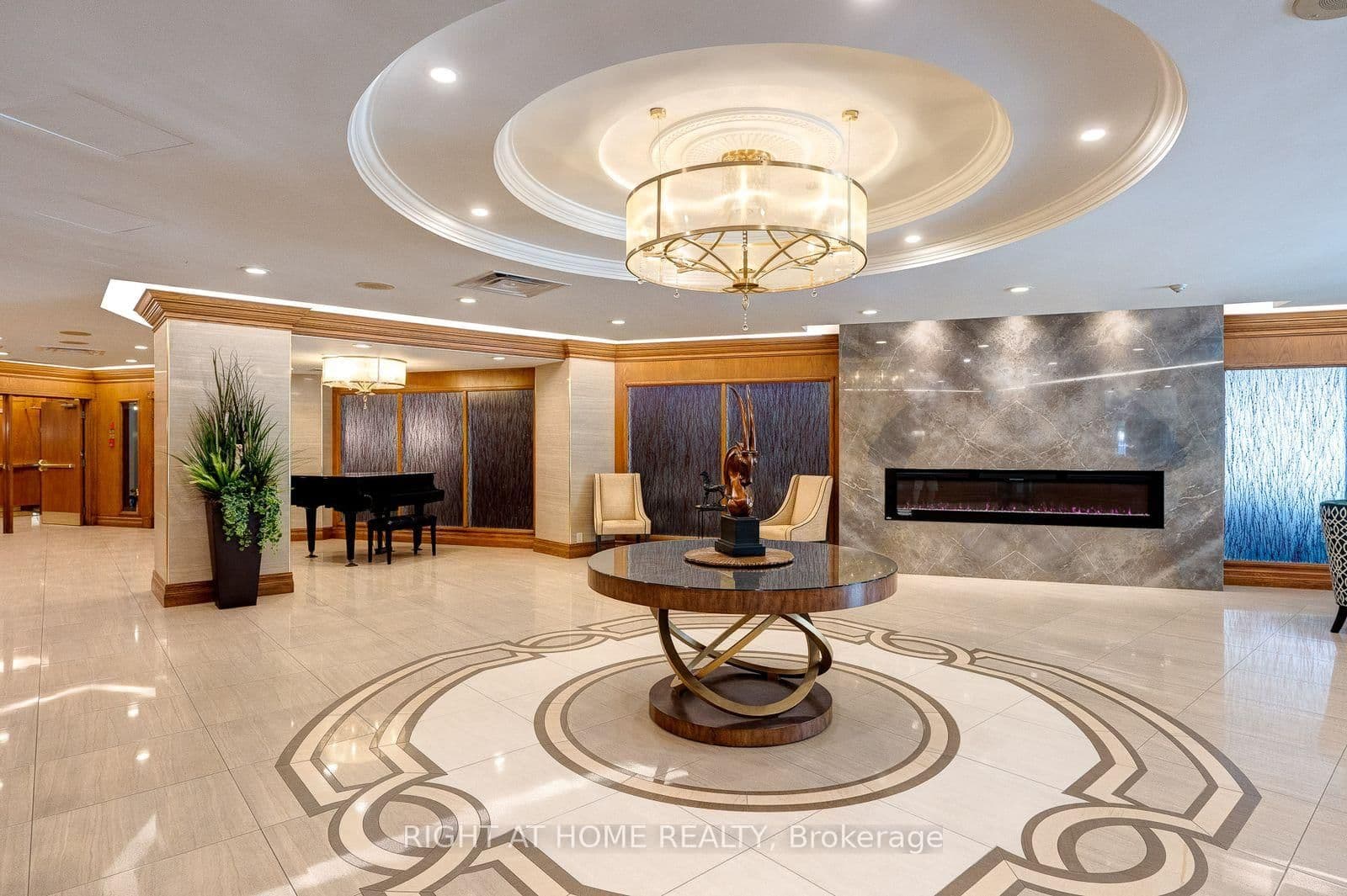 610 Bullock Drive, Unit 1116 - Image 4