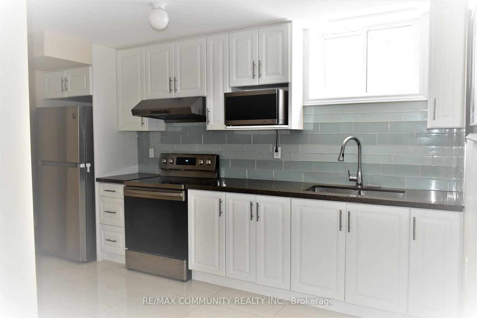23 Penndutch Circle, Unit Lower - Image 4