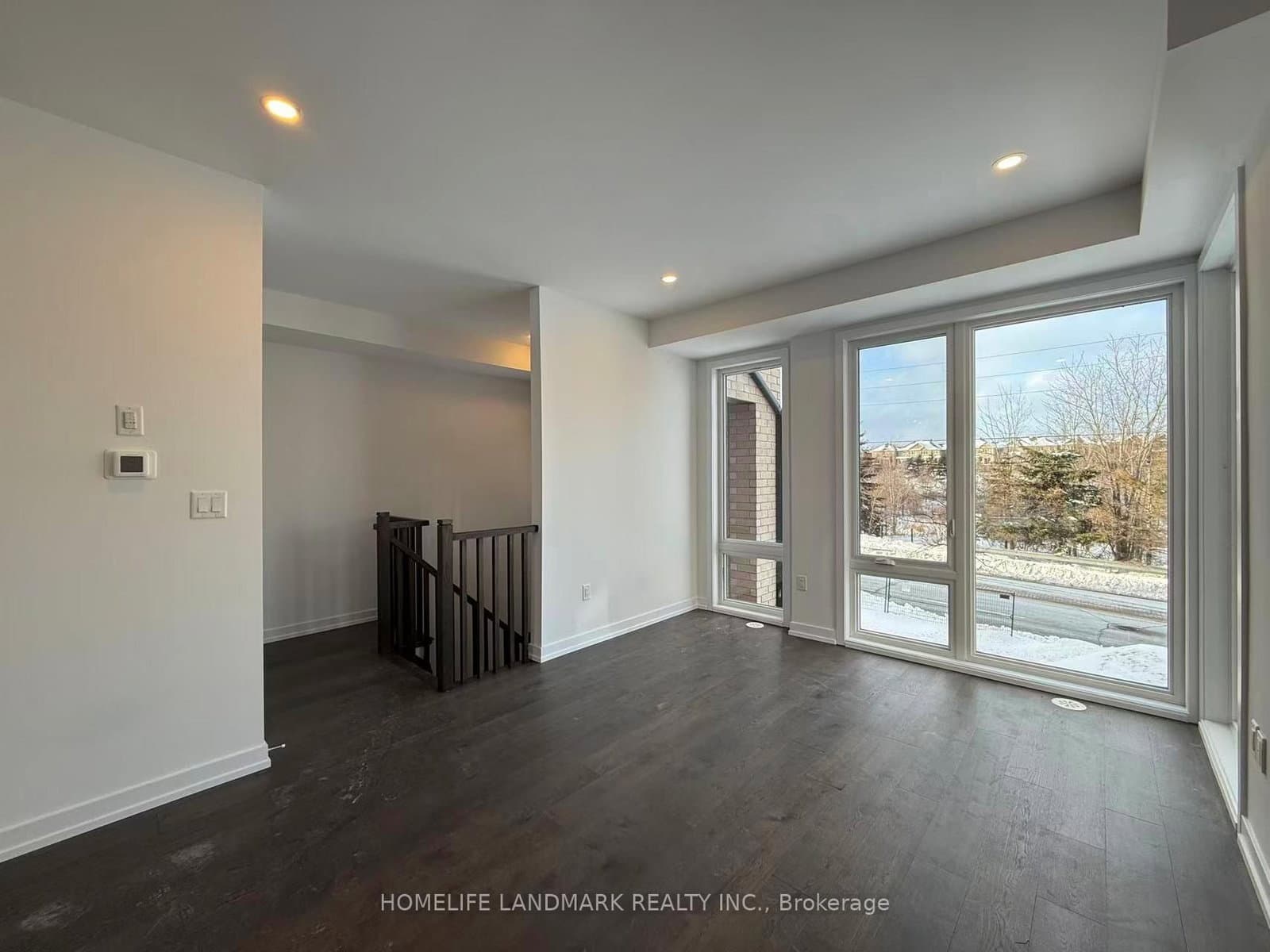 53 Jefferson Side Road - Image 3