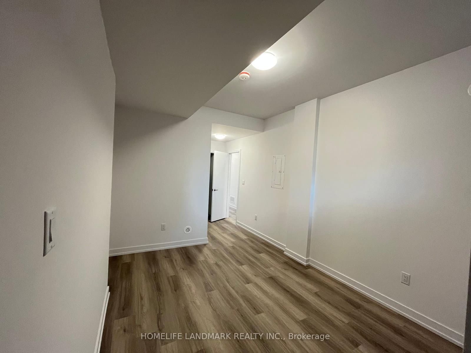 3 Bancroft Lane, Unit 219 - Image 3