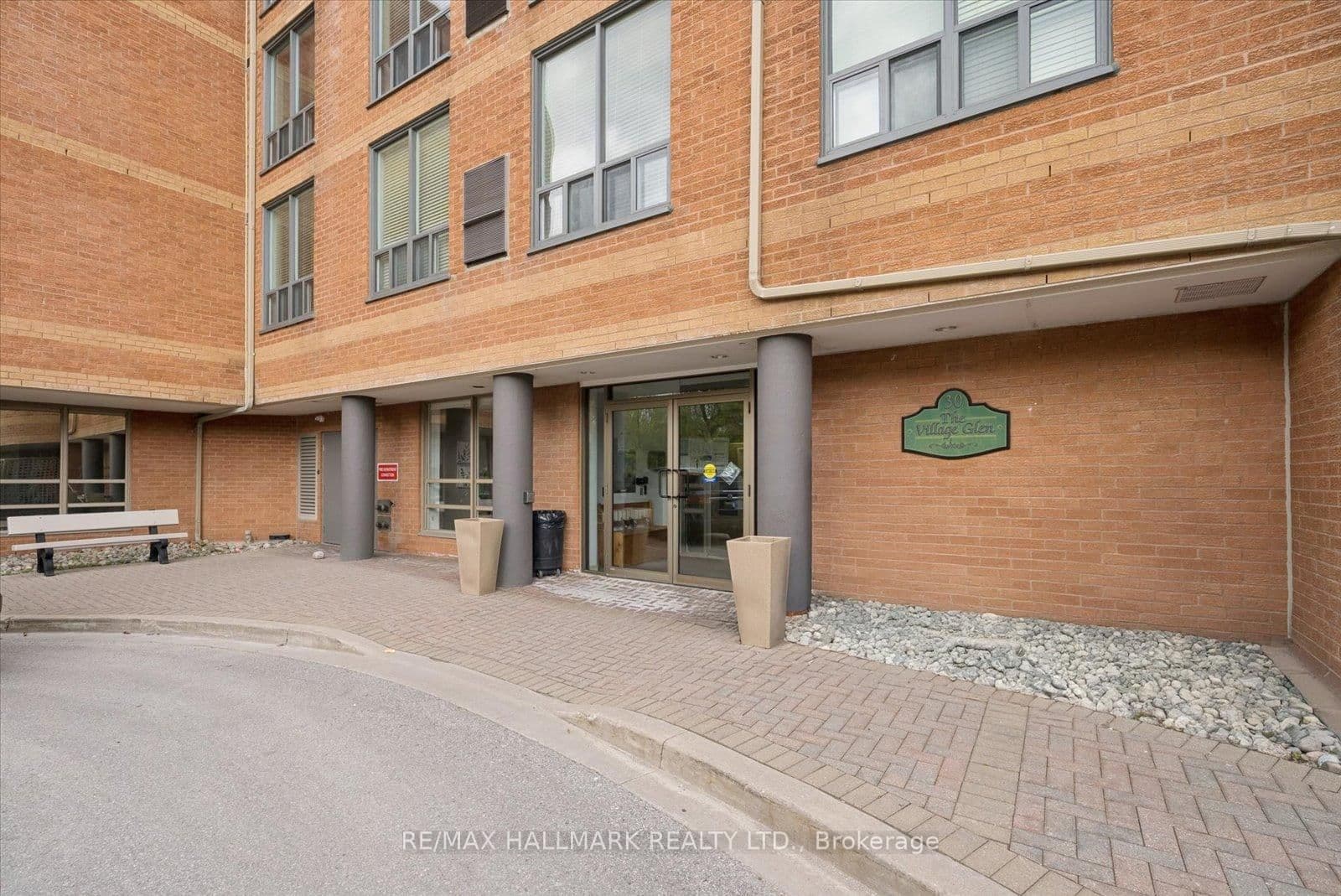 30 Wilson Street, Unit 302 - Image 4