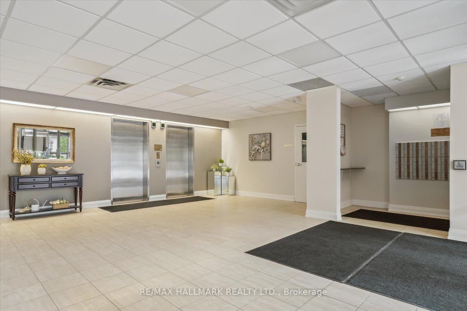 30 Wilson Street, Unit 302 - Image 5