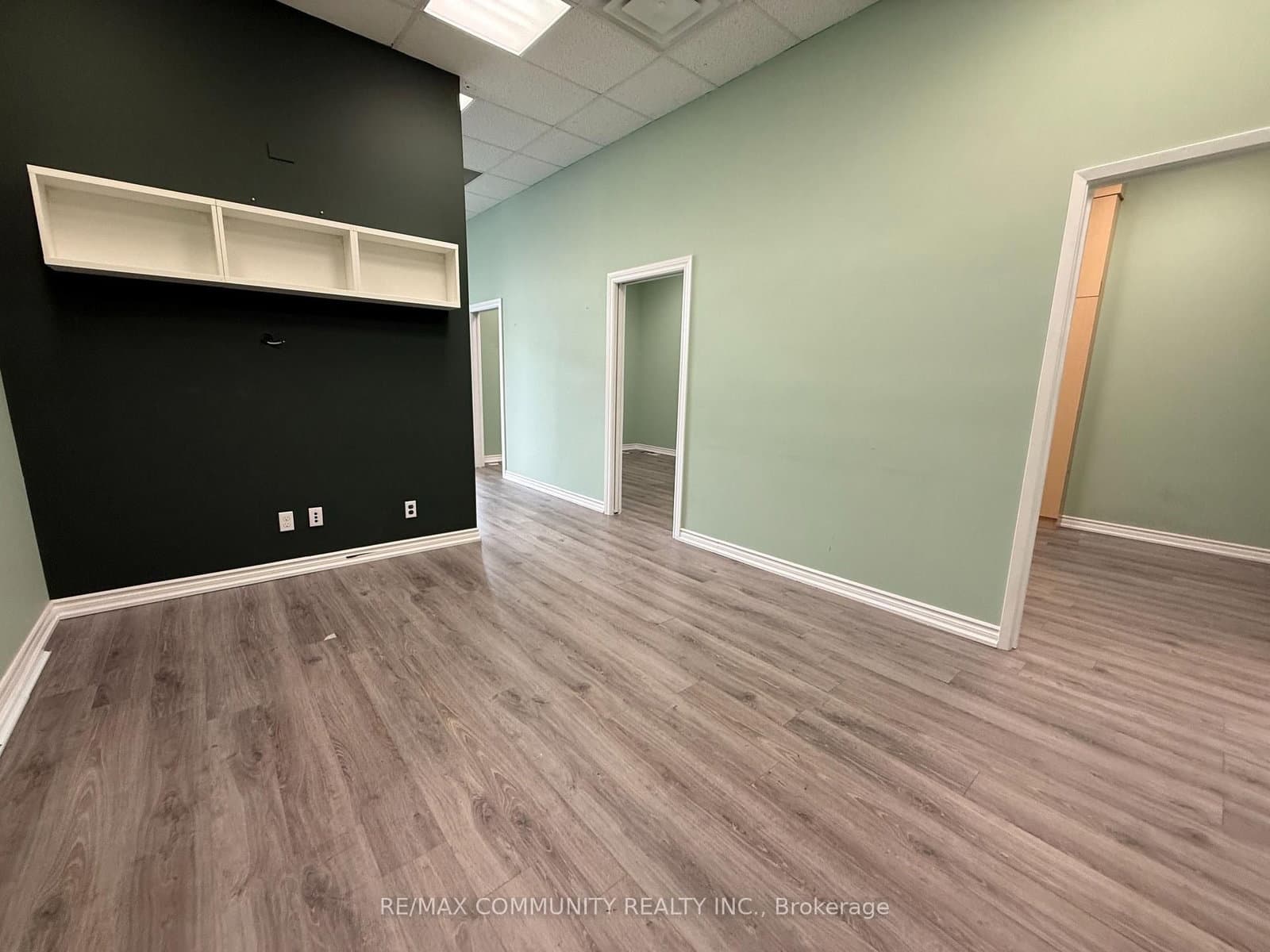 30 South Unionville Avenue, Unit 2061/2063 - Image 2