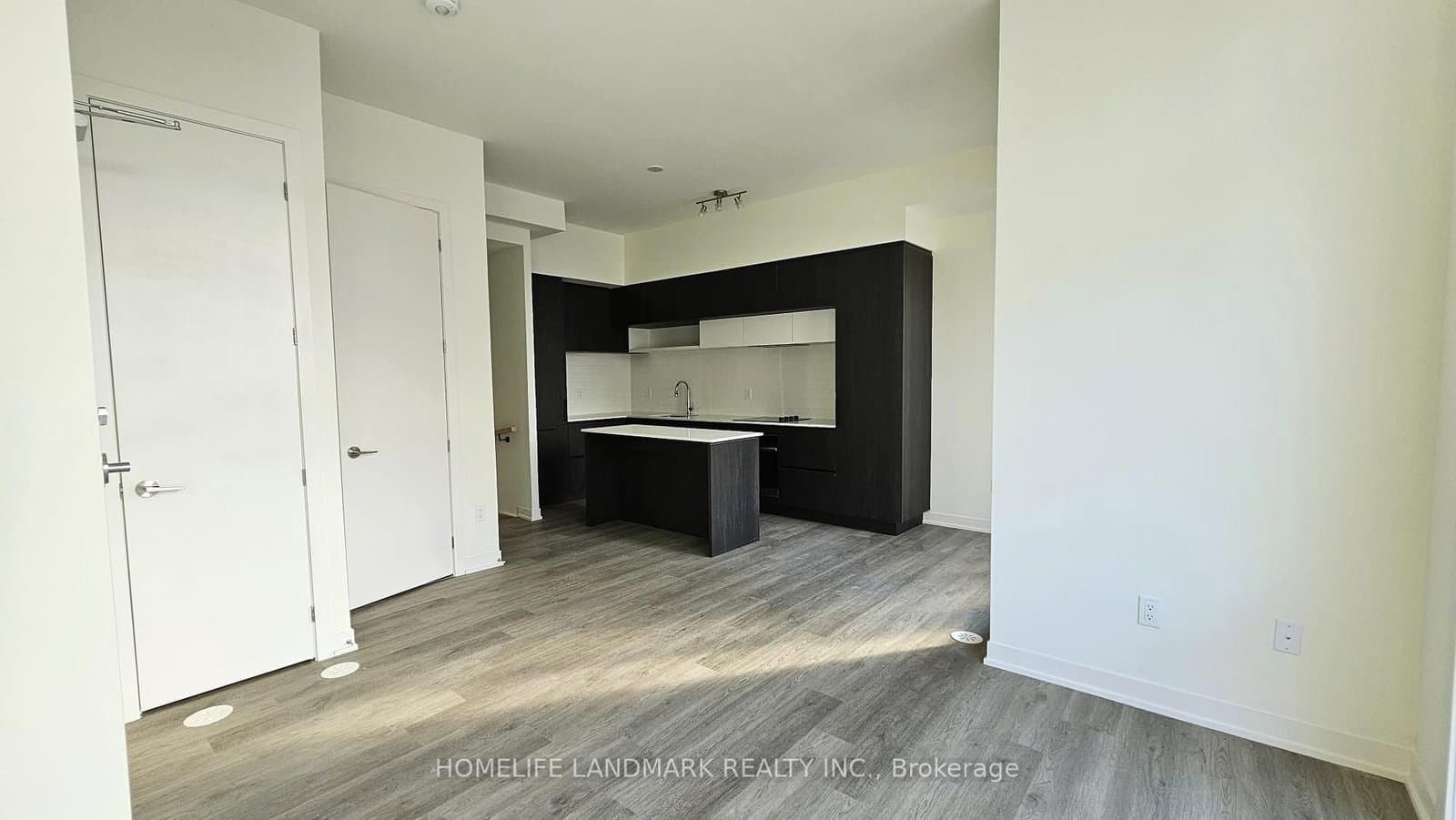 8 David Eyer Road, Unit 1218 - Image 2