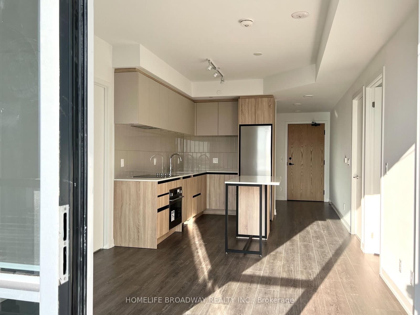 7950 Bathurst Street, Unit 1702 - Image 4