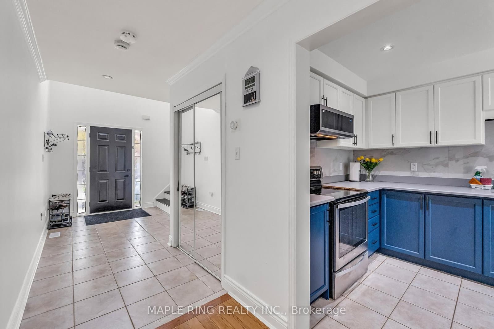 36 Laurelhurst Crescent - Image 3