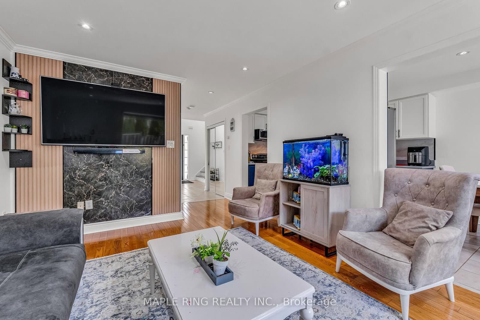 36 Laurelhurst Crescent - Image 4