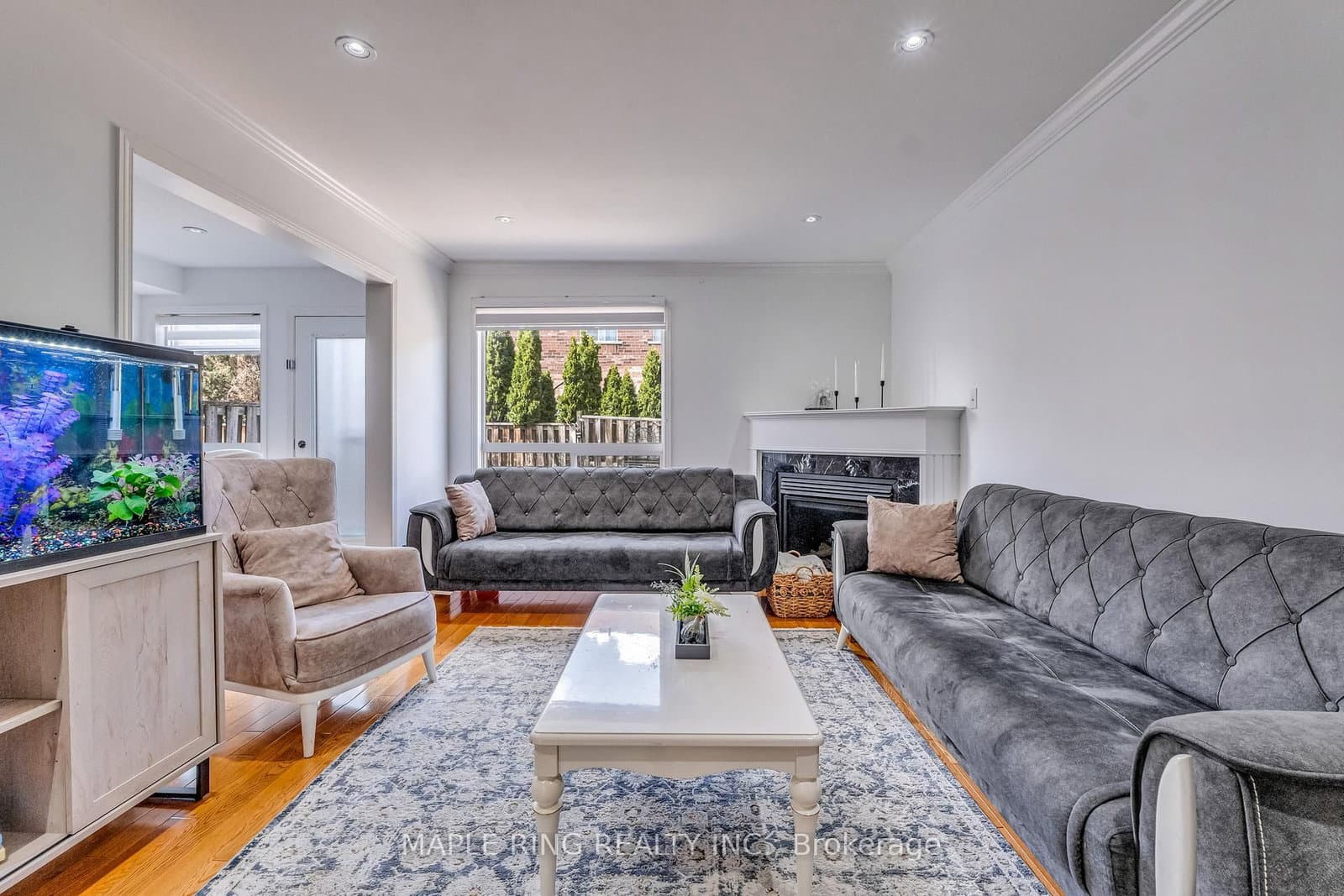 36 Laurelhurst Crescent - Image 6