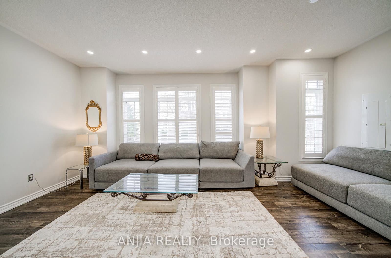 116 Emery Hill Boulevard - Image 5