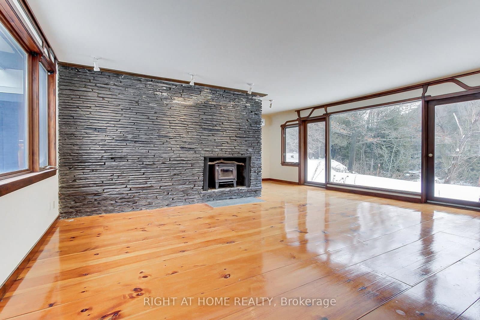 115 Valley Road - Image 6