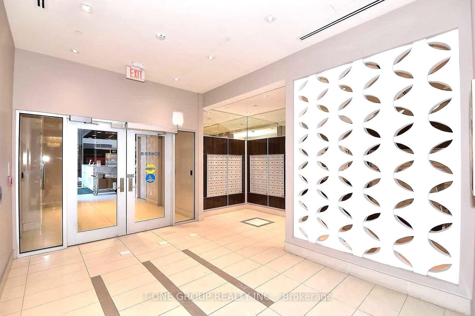 9600 Yonge Street, Unit 912 - Image 6