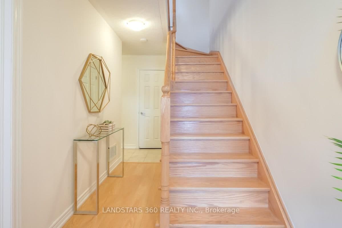 9922 McCowan Road - Image 3