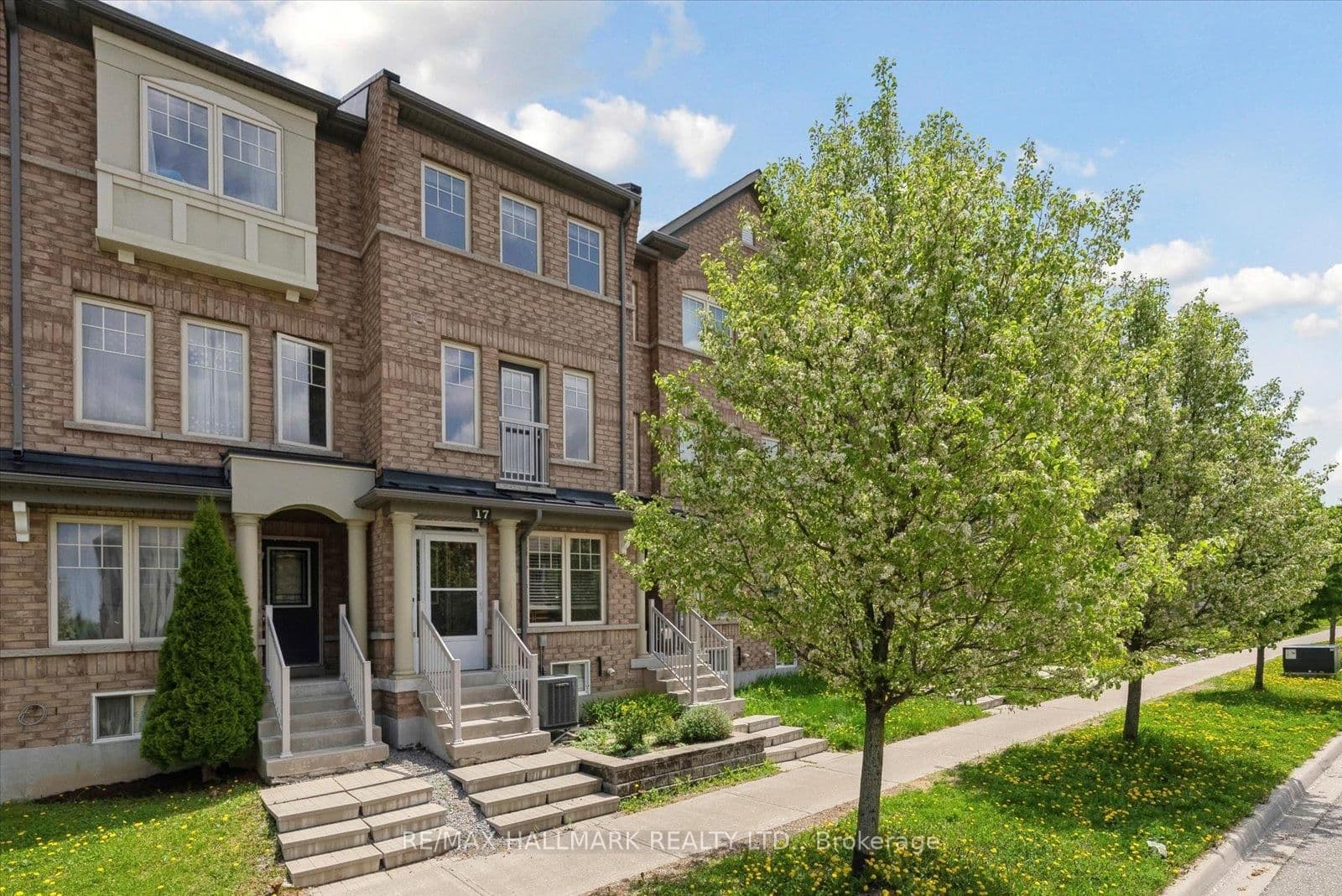 17 Valliere Drive - Image 1
