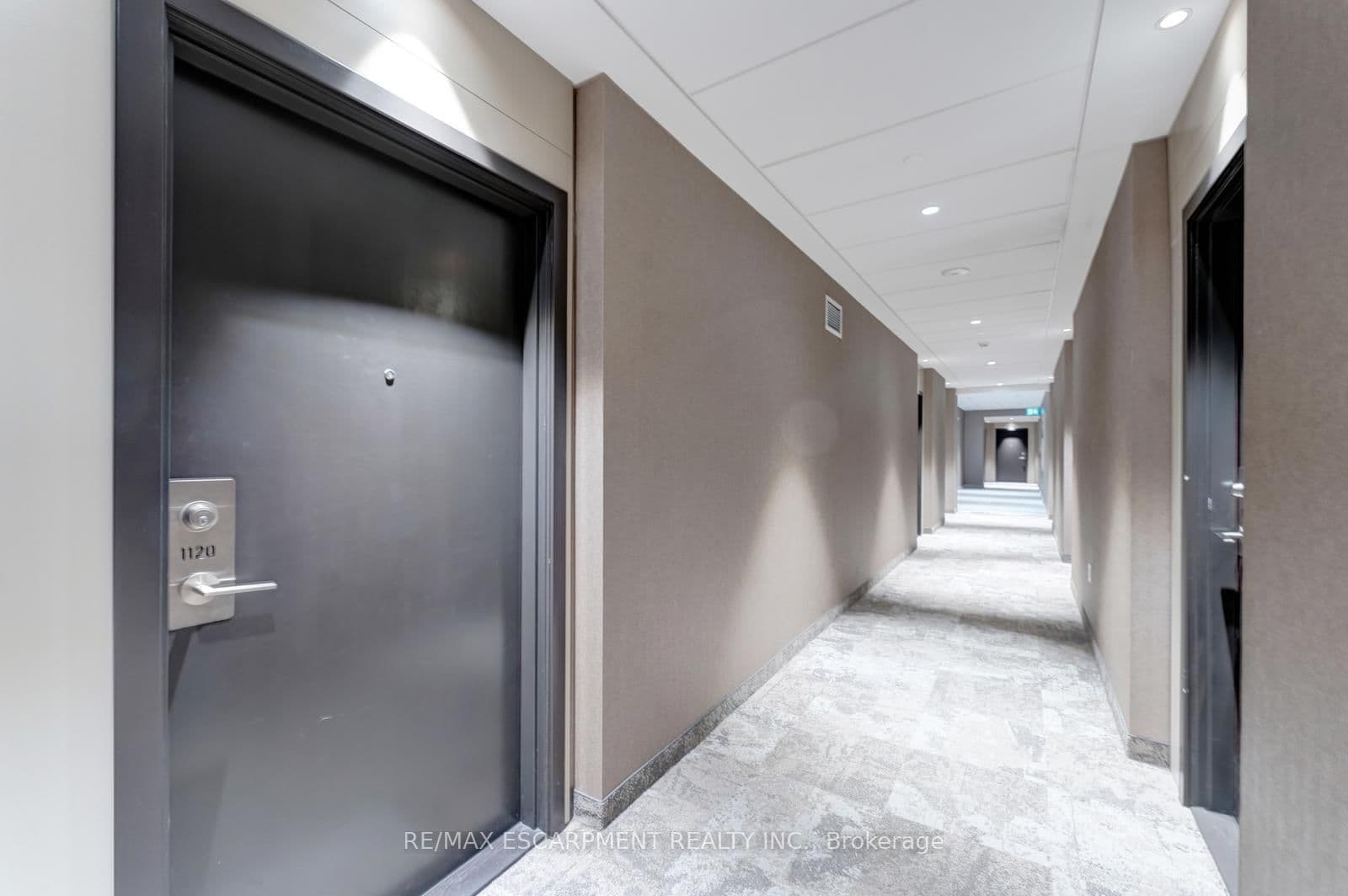 10 Honeycrisp Crescent, Unit 1120 - Image 2