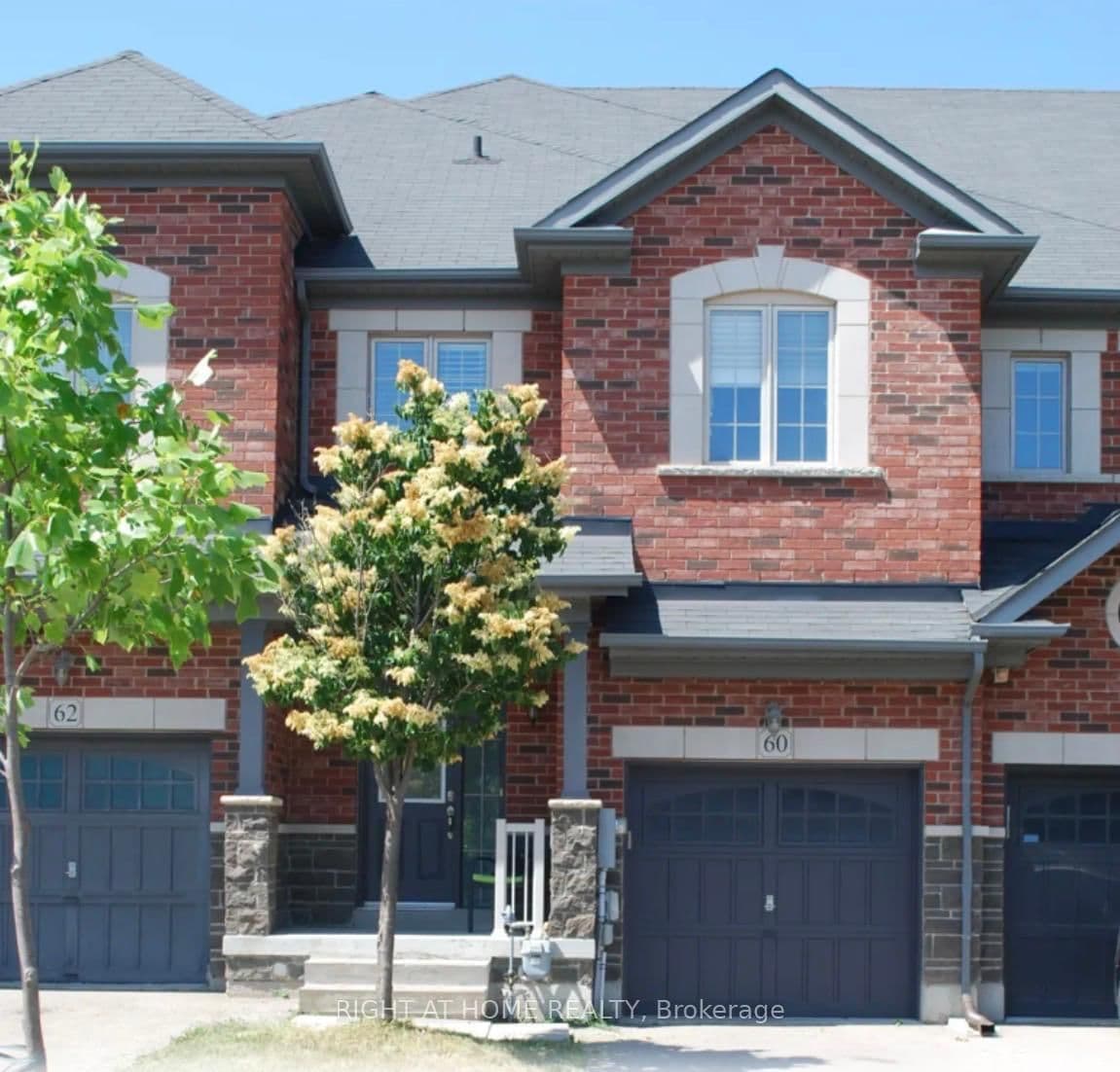60 Zachary Place N - Image 2