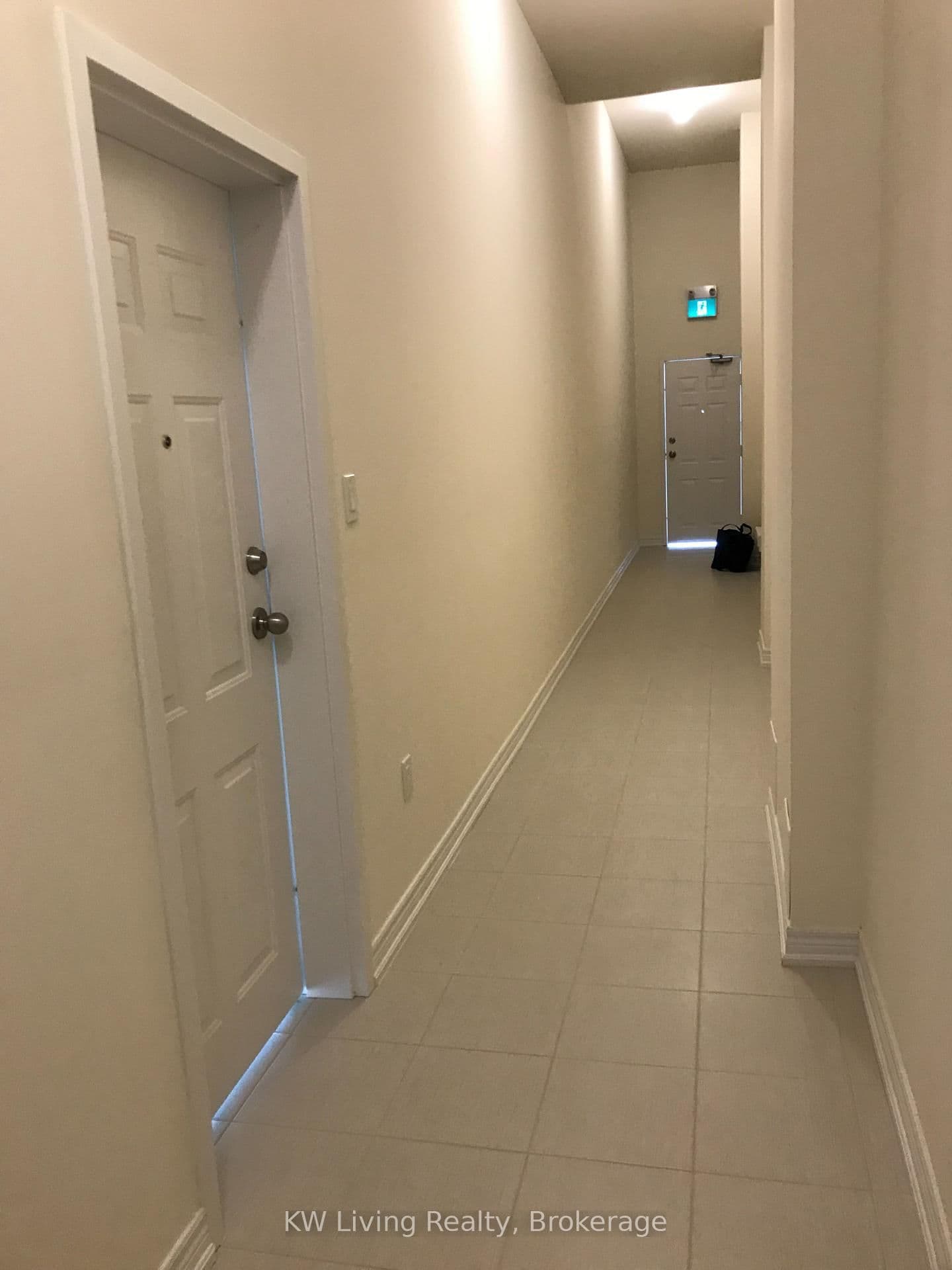 8 Nipigon Avenue - Image 3