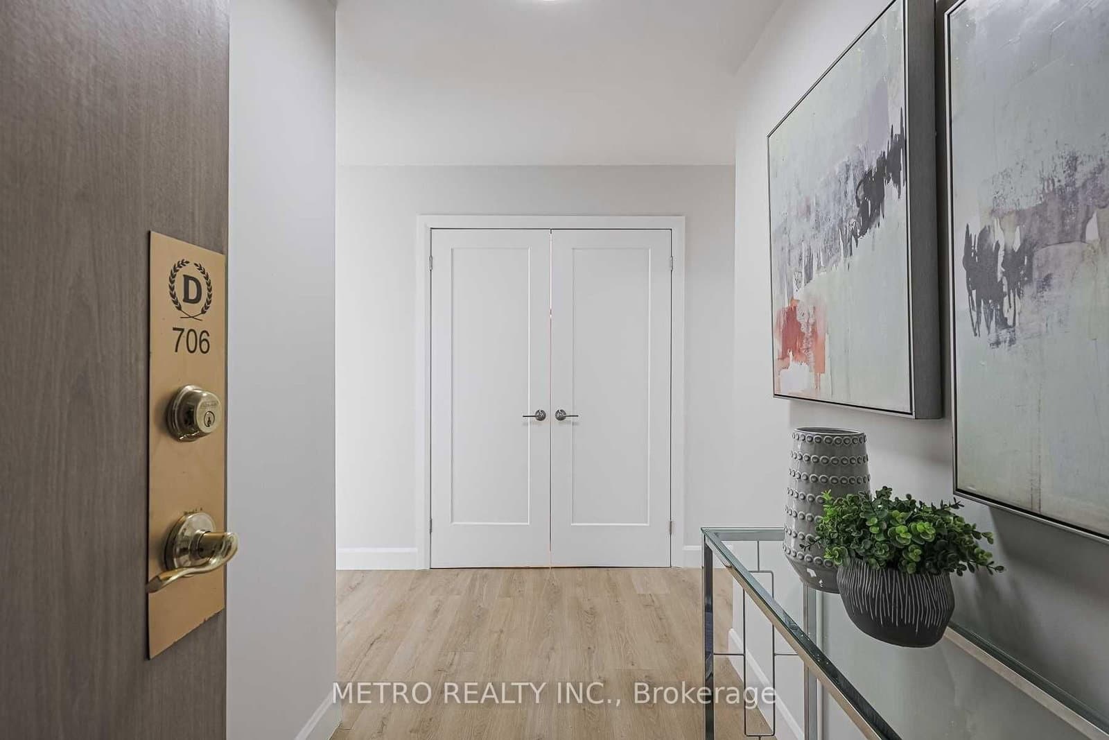 30 Harding Boulevard, Unit 706 - Image 3
