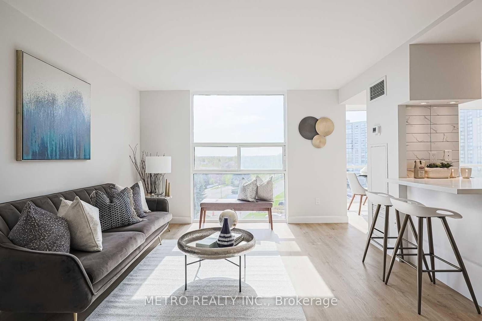 30 Harding Boulevard, Unit 706 - Image 5