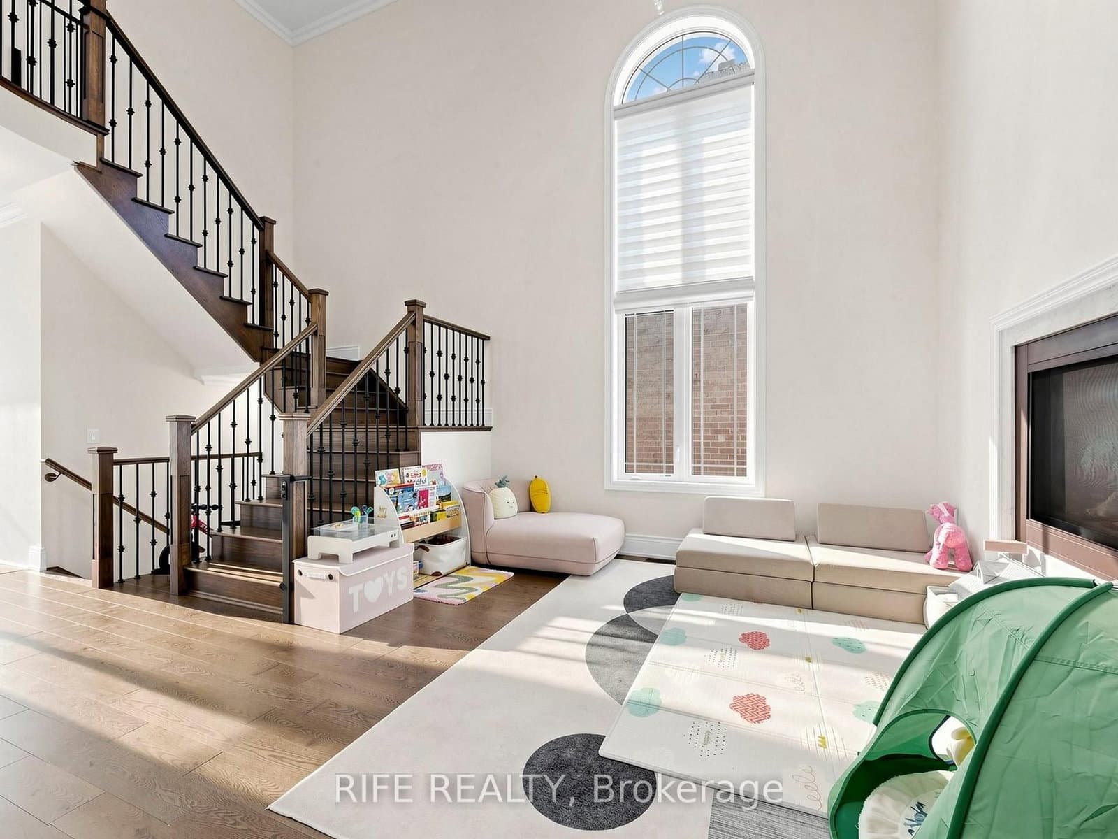 18 Rossini Drive - Image 4