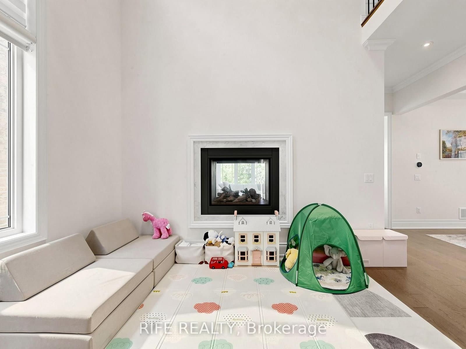 18 Rossini Drive - Image 5