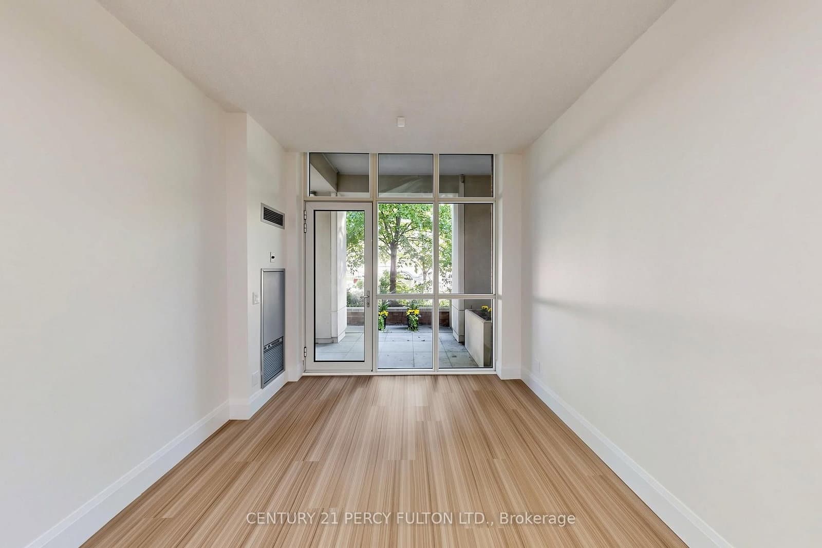 57 Upper Duke Crescent, Unit 102 - Image 6