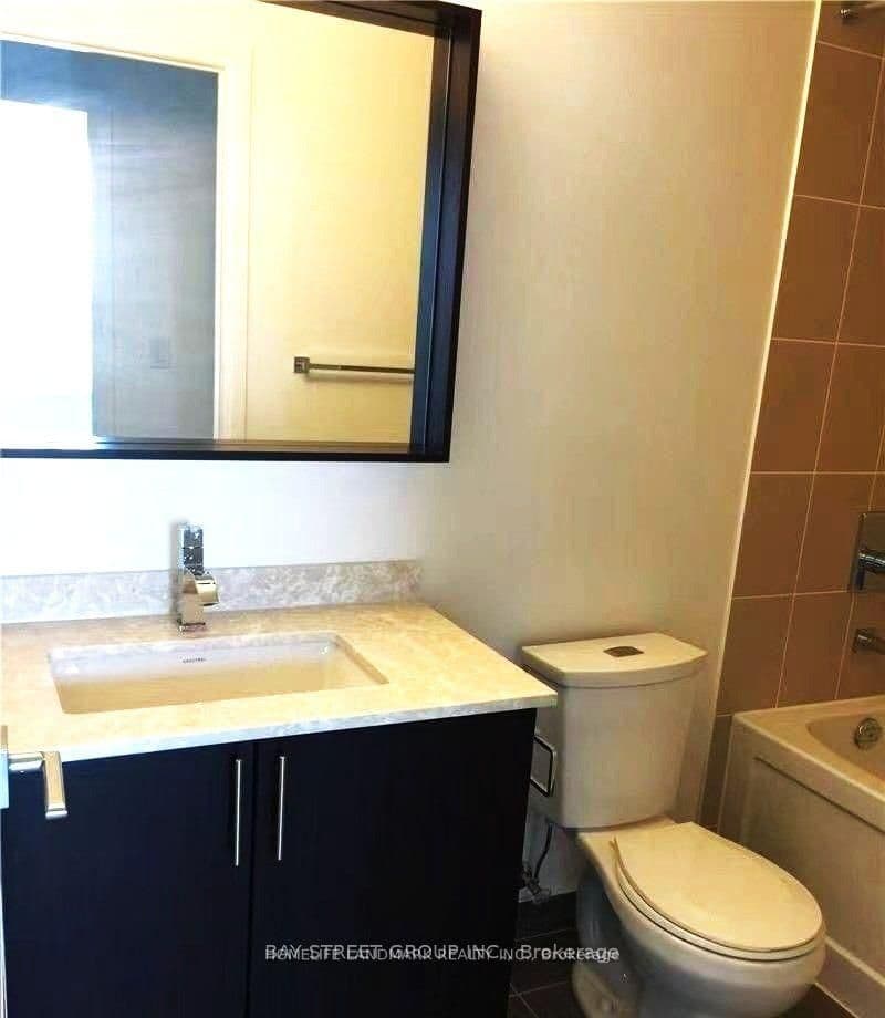 7165 Yonge Street, Unit 2210 - Image 6