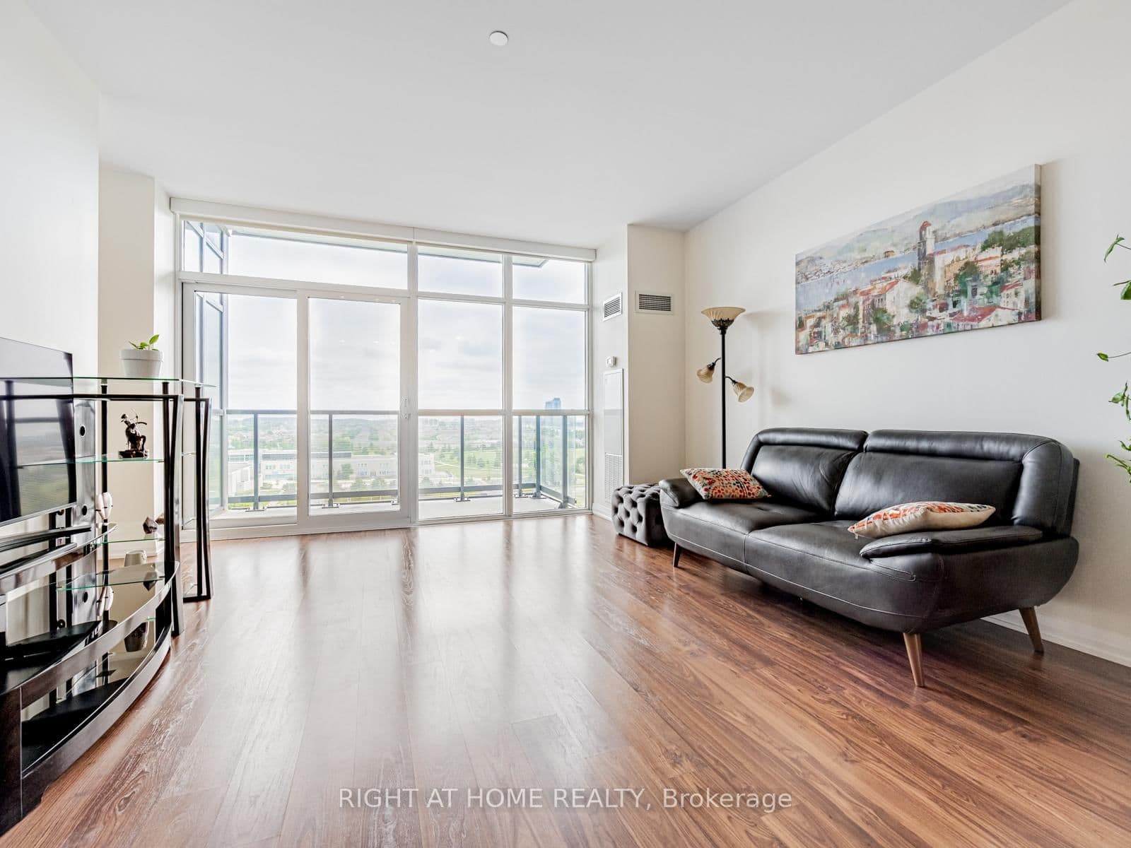 65 Oneida Crescent, Unit 1010 - Image 3