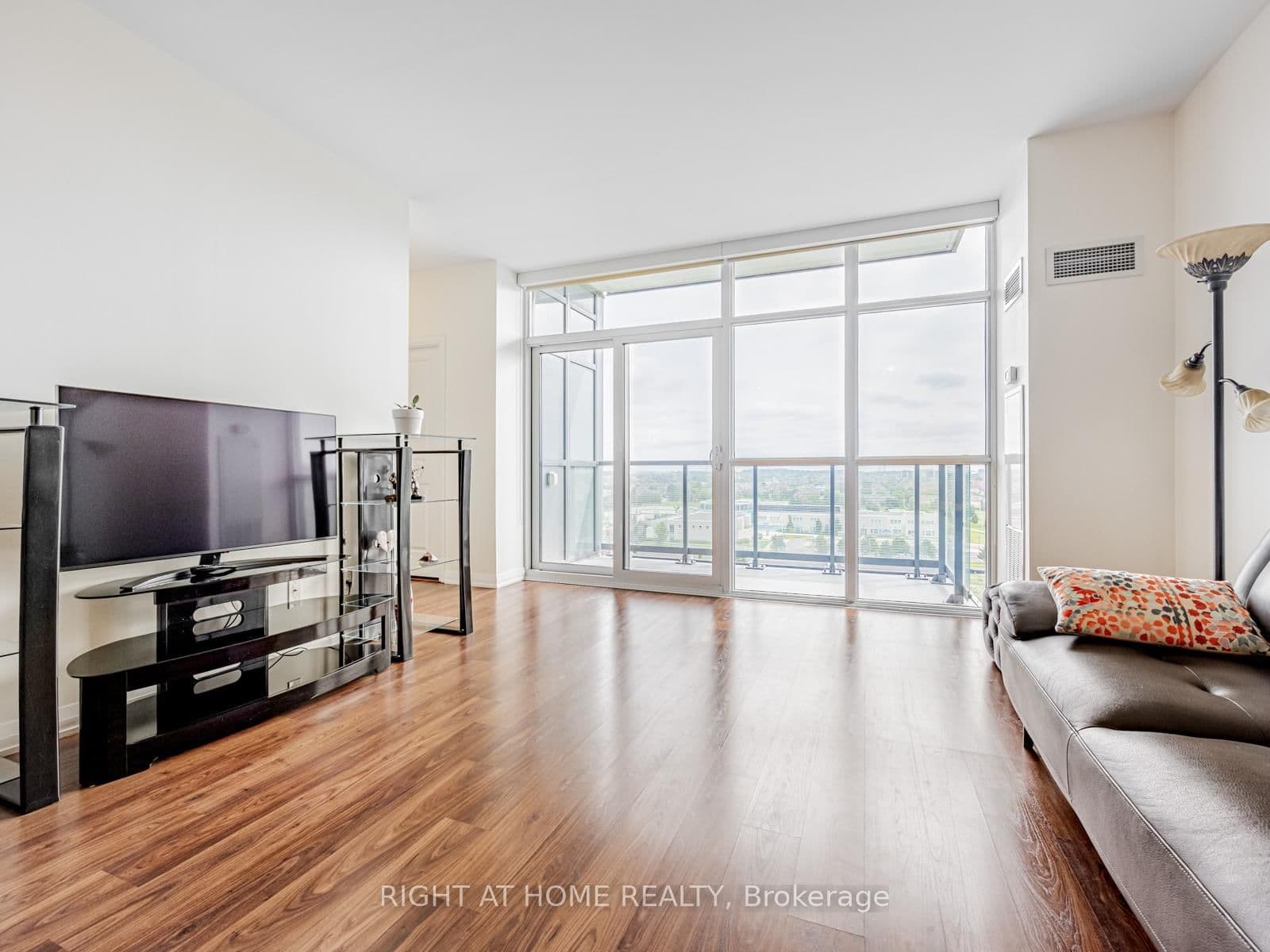 65 Oneida Crescent, Unit 1010 - Image 5
