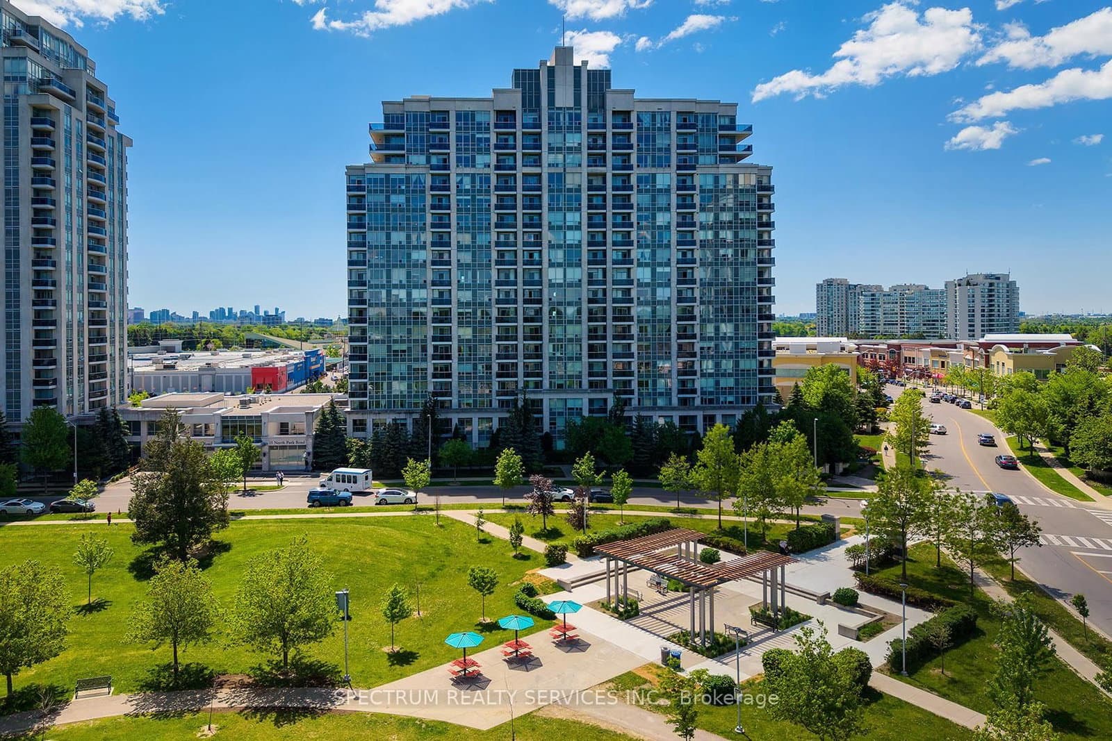 15 North Park Road, Unit 904 - Image 2
