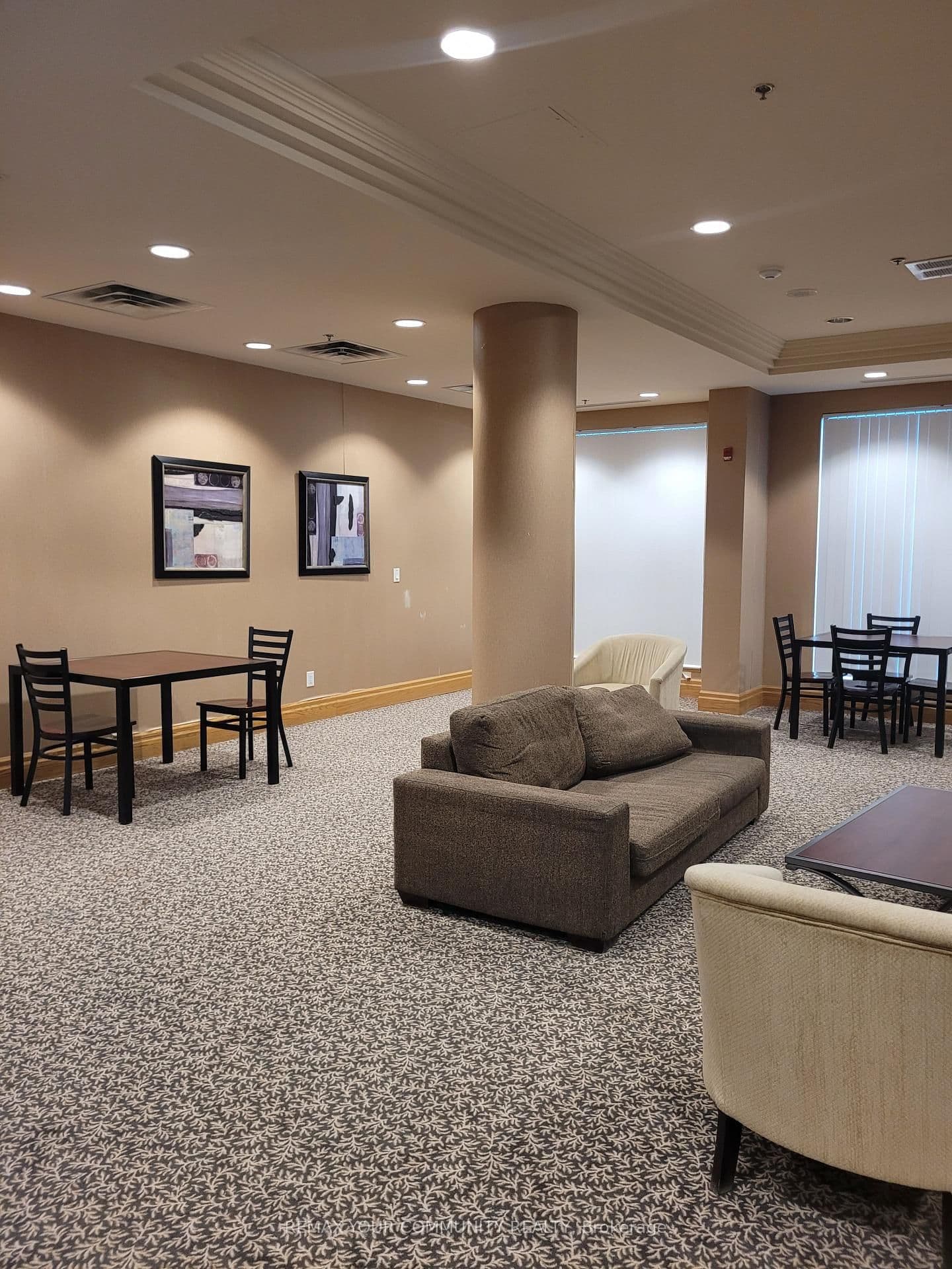 185 Oneida Crescent, Unit 616 - Image 5
