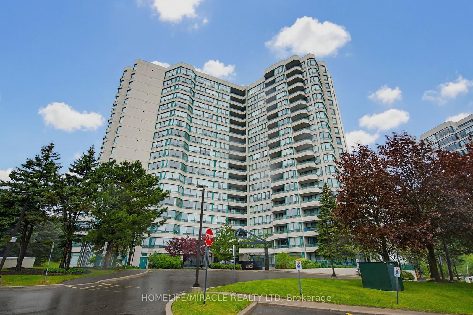 7250 Yonge Street, Unit PH211 - Image 1