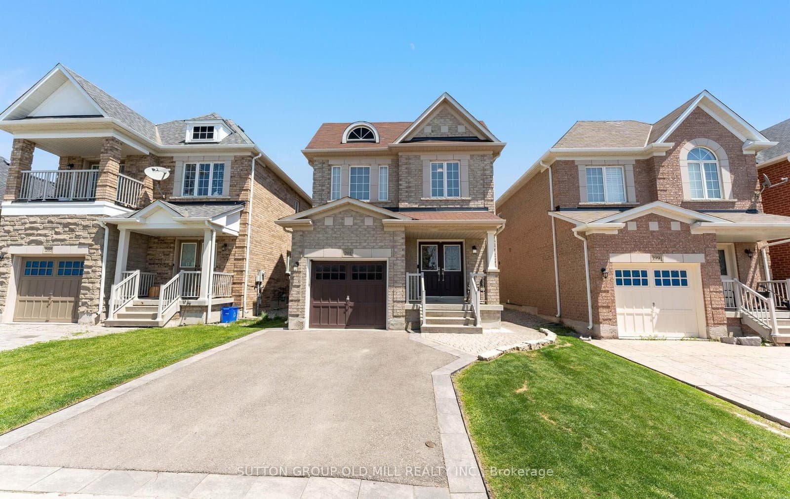 201 Vellore Park Avenue - Image 3