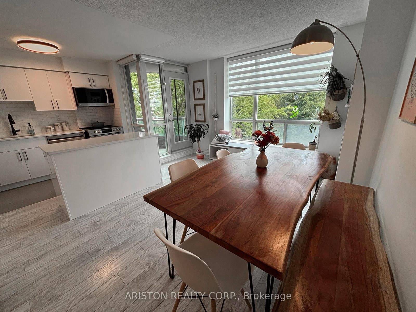 #409 - 745 New Westminster Drive
