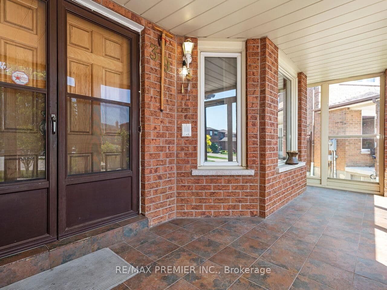 39 Brydon Court - Image 3