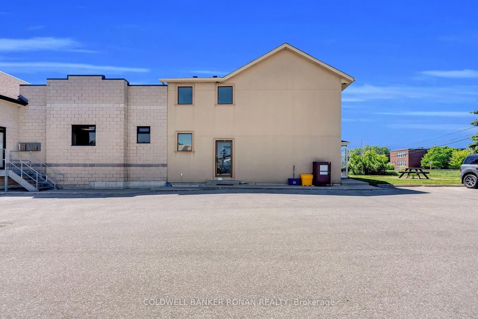 17045 Highway 27, Unit 2 - Image 5
