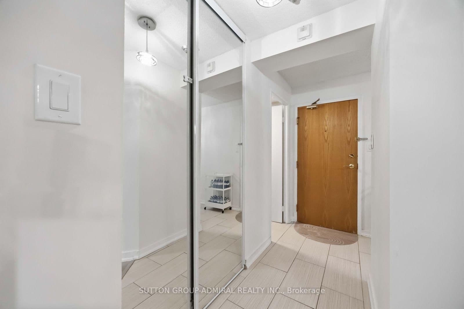 326 Major Mackenzie Drive, Unit 220 - Image 4
